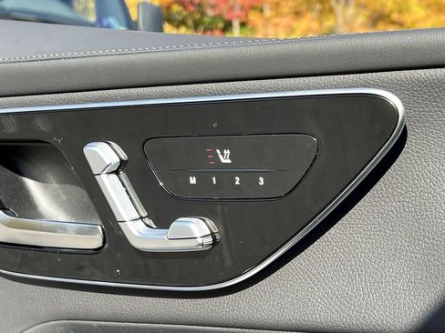 Certified 2026 Mercedes-Benz GLC 300 4MATIC image 33
