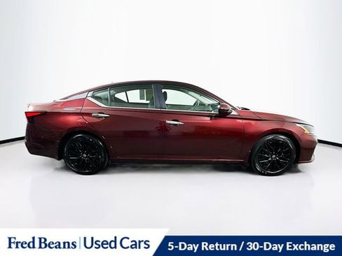Used 2025 Nissan Altima 2.5 SV w/ SV Special Edition Package image 9