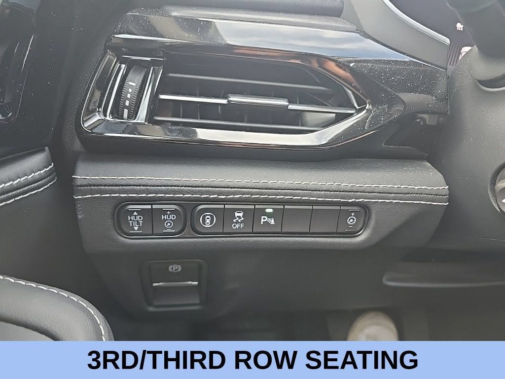 Used 2025 Acura MDX w/ Advance Package AWD/4WD image 25