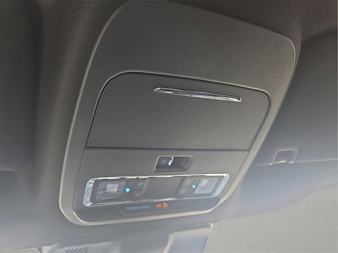 New 2025 Ford F150 Lariat w/ Equipment Group 501A Mid image 17