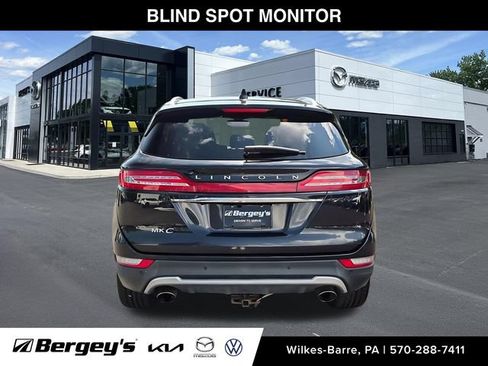 Used 2019 Lincoln MKC Reserve w/ MKC Climate Package AWD/4WD image 11