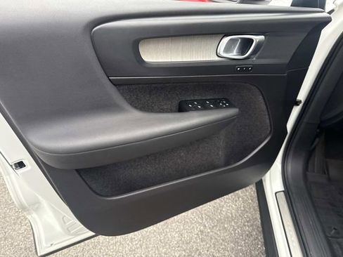 Used 2023 Volvo XC40 B5 Plus w/ Driver Assist Package image 20
