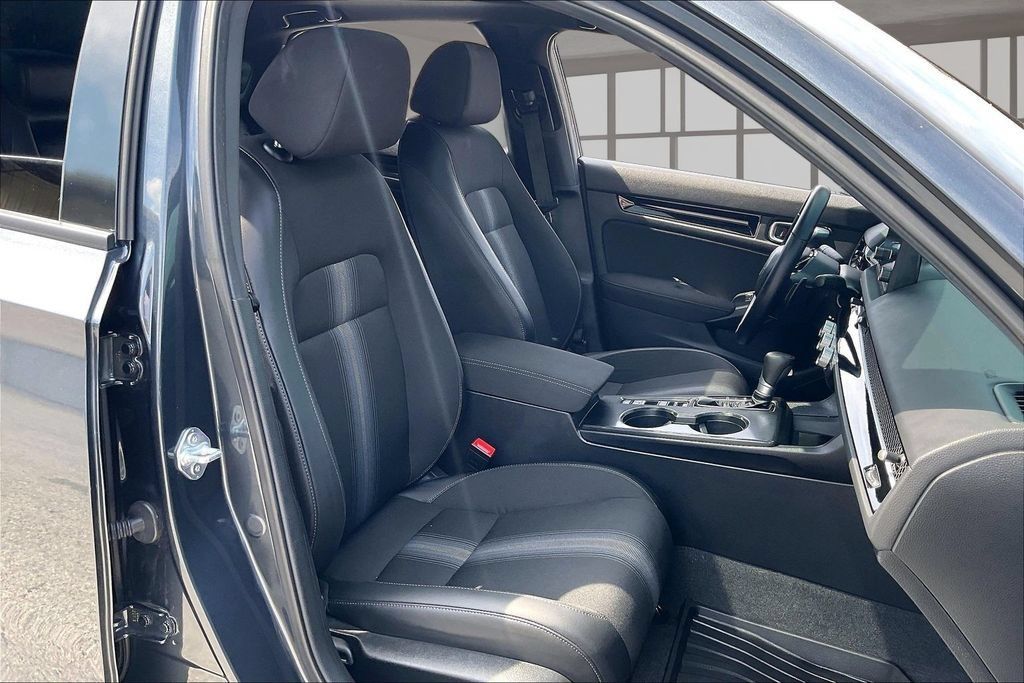 Used 2026 Honda Civic Sport image 28