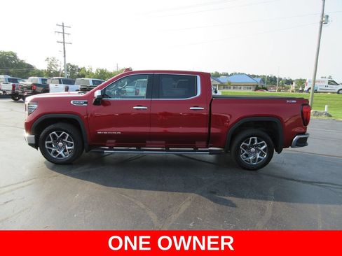 Certified 2024 GMC Sierra 1500 SLT w/ SLT Premium Plus Package AWD/4WD image 11