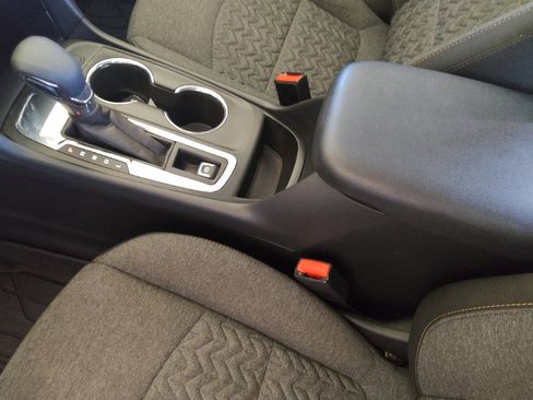 Used 2024 Chevrolet Equinox LT w/ LPO, Floor Liner Package image 26