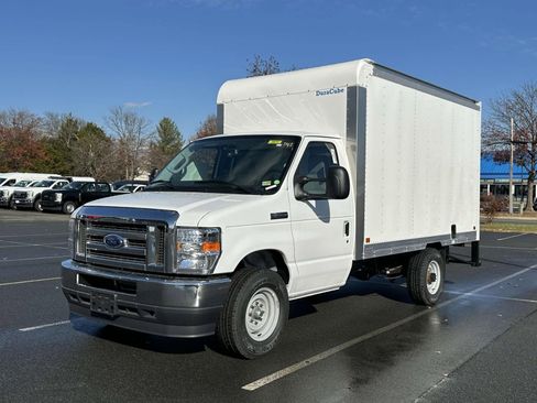 New 2025 Ford E-350 and Econoline 350 Super Duty w/ Power Equipment Group image 5