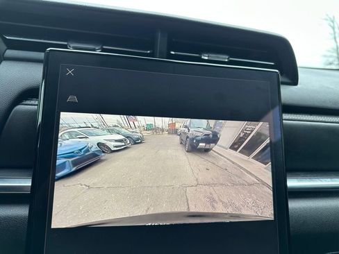 Used 2025 GMC Terrain Elevation image 17