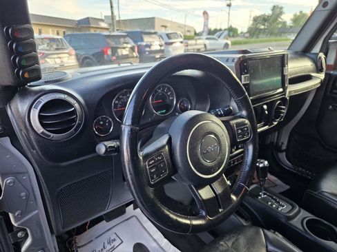 Used 2015 Jeep Wrangler Unlimited Sport AWD/4WD image 15