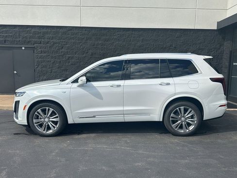 New 2025 Cadillac XT6 Premium Luxury w/ Technology Package image 2