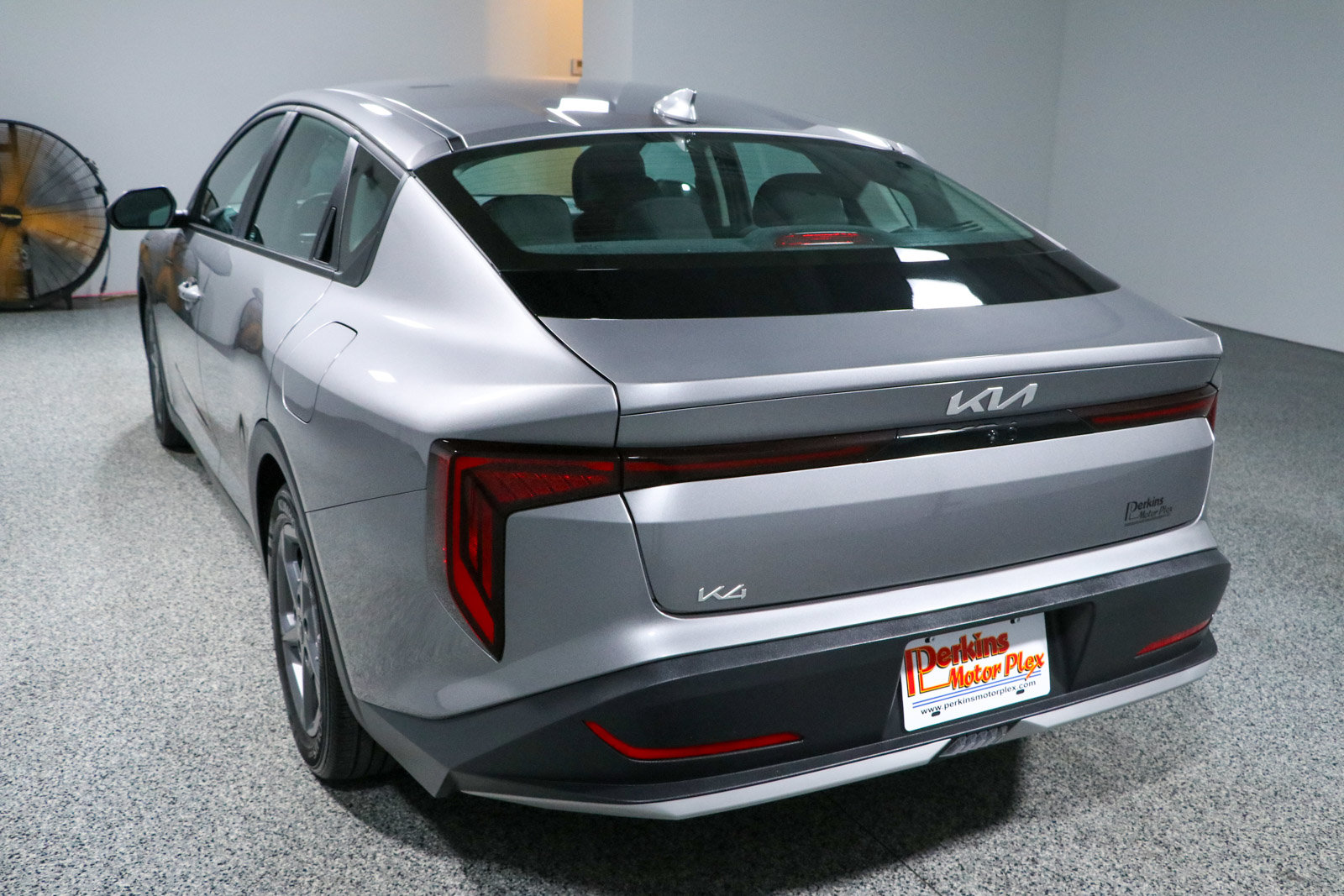Used 2025 Kia K4 FWD image 9