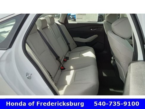 Certified 2025 Honda Accord LX image 30