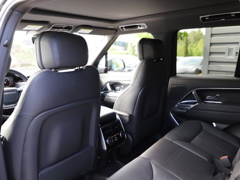 Certified 2023 Land Rover Range Rover SE AWD/4WD image 15
