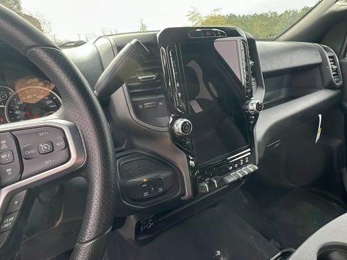 New 2026 RAM 2500 Tradesman image 25