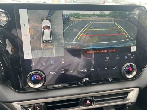 Used 2023 Lexus RX 350h w/ Accessory Package (2T) AWD/4WD image 15