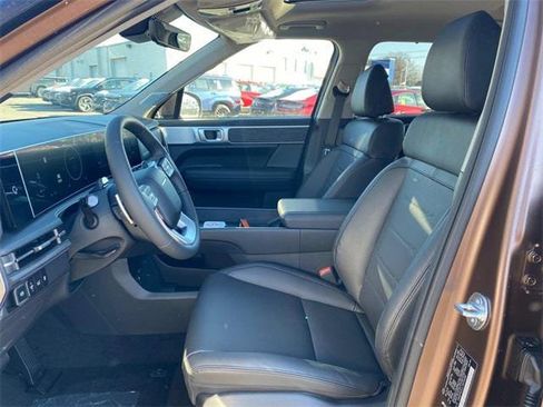 New 2025 Hyundai Santa Fe Limited image 9