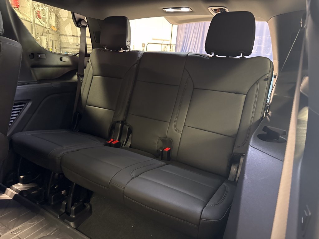New 2027 Chevrolet Tahoe Z71 w/ Comfort Package AWD/4WD image 44
