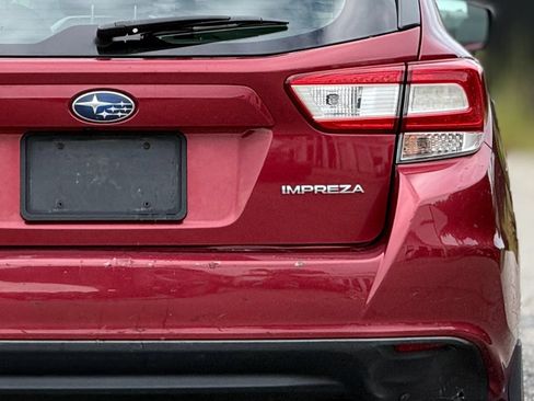 Used 2018 Subaru Impreza 2.0i Premium w/ Eyesight & BSD & Rcta AWD/4WD image 14