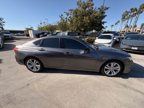 Used 2022 Acura TLX w/ Technology Package FWD image 6