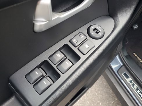 Used 2012 Kia Sportage SX w/ SX Premium Pkg image 21