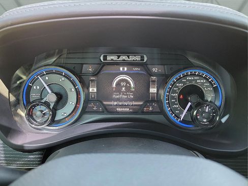 Used 2021 RAM 2500 Limited AWD/4WD image 18