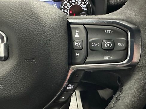 Used 2025 RAM 1500 Laramie image 20