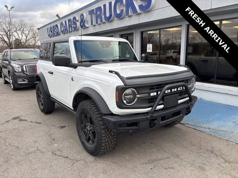Used 2024 Ford Bronco Black Diamond image 1