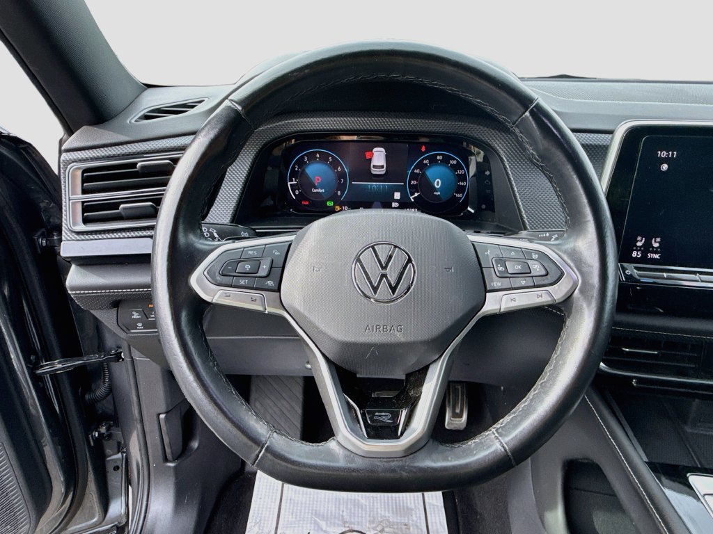 Used 2024 Volkswagen Atlas Cross Sport SEL R-Line AWD/4WD image 18