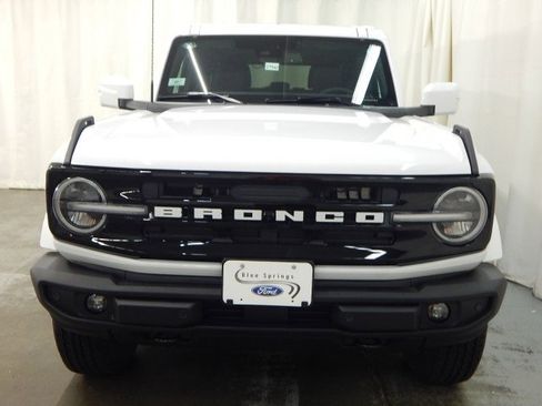 New 2025 Ford Bronco Outer Banks image 10