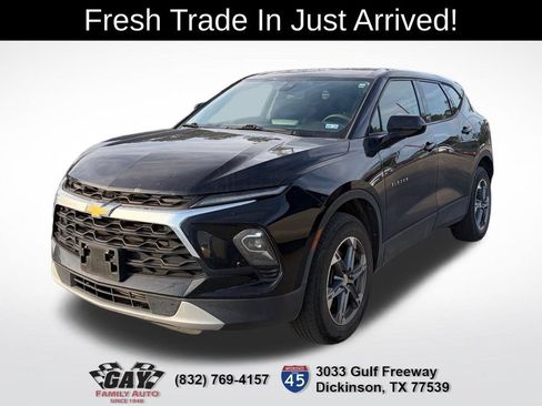 Used 2023 Chevrolet Blazer LT FWD image 3