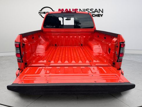 Certified 2025 Nissan Frontier PRO-4X AWD/4WD image 10