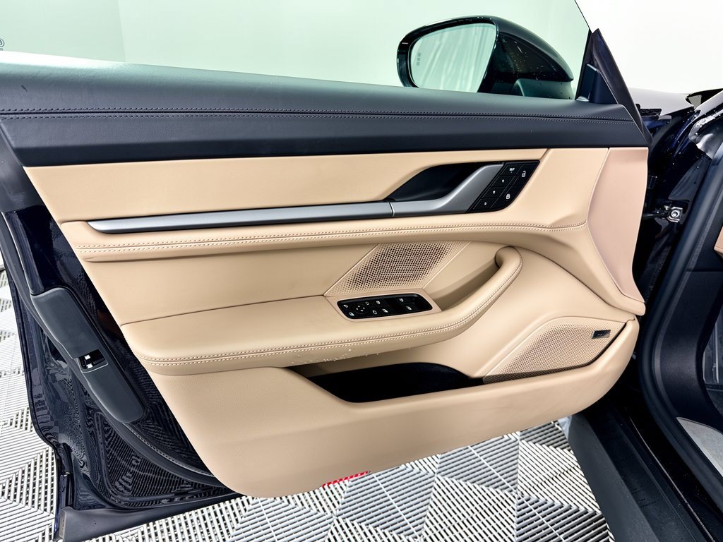 Certified 2025 Porsche Taycan 4S AWD/4WD image 14