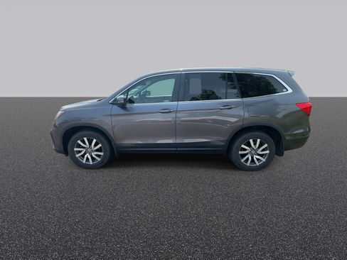 Used 2021 Honda Pilot EX image 6