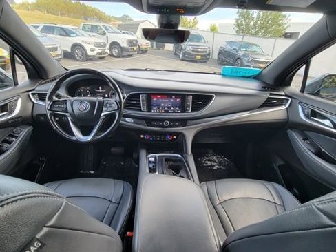 Used 2022 Buick Enclave Premium image 14