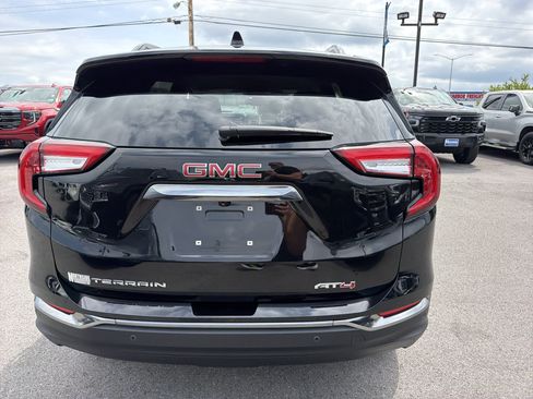Used 2024 GMC Terrain AT4 w/ LPO, Floor Liner Package AWD/4WD image 8
