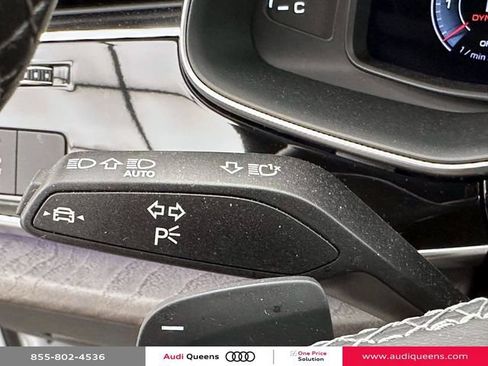 Used 2023 Audi Q8 Premium Plus w/ Premium Plus Package AWD/4WD image 33