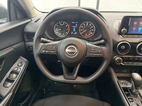 Used 2025 Nissan Sentra S FWD image 21