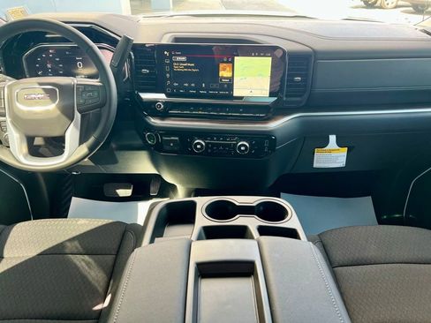 New 2026 GMC Sierra 1500 Elevation AWD/4WD image 16
