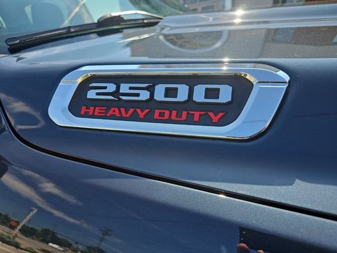 Used 2026 RAM 2500 Big Horn AWD/4WD image 3