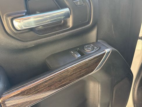 Used 2021 GMC Sierra 2500 SLE w/ SLE Convenience Package image 14