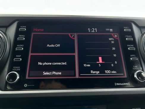 Used 2021 Toyota Tacoma TRD Off-Road w/ Technology Package image 17