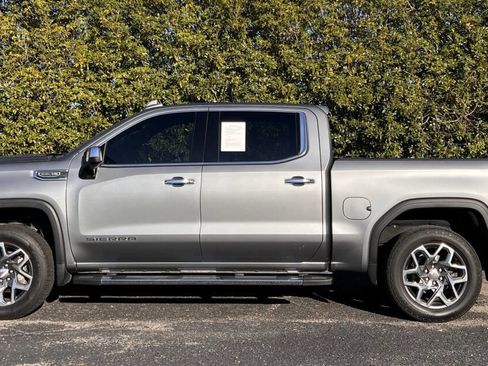 Used 2021 GMC Sierra 1500 SLT w/ SLT Premium Package image 5