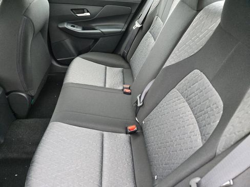 Used 2026 Nissan Sentra SV w/ SV Convenience Package FWD image 17