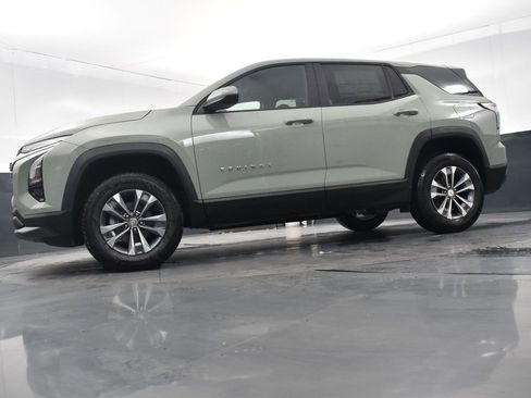 New 2026 Chevrolet Equinox LT image 16