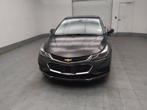 Used 2017 Chevrolet Cruze LT image 15