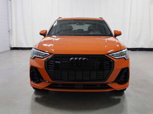 Certified 2025 Audi Q3 2.0T Premium w/ Black Optic Sport Package image 14