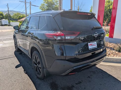 Used 2023 Nissan Rogue SV w/ SV Premium B Package AWD/4WD image 6
