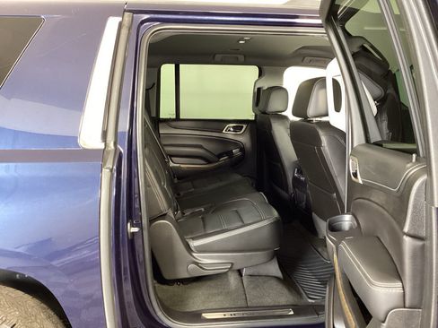 Used 2018 GMC Yukon XL Denali AWD/4WD image 12