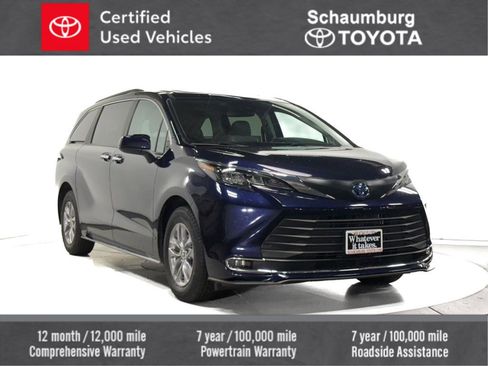 Certified 2024 Toyota Sienna XLE image 1