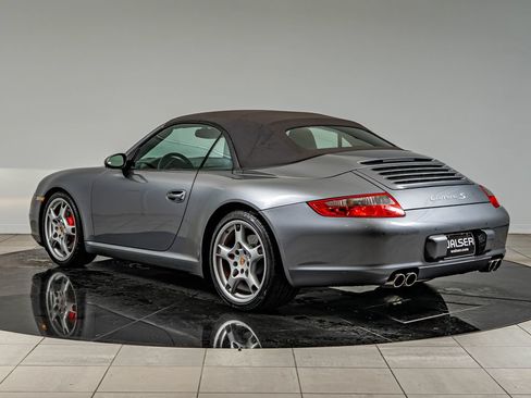Used 2006 Porsche 911 Carrera S RWD image 3