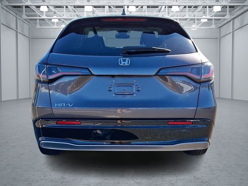 Used 2023 Honda HR-V EX-L image 5